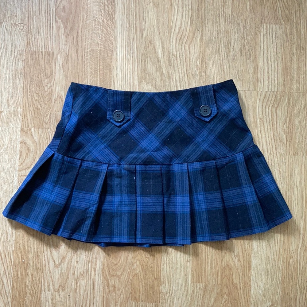 Blue plaid schoolgirl skirt 📚